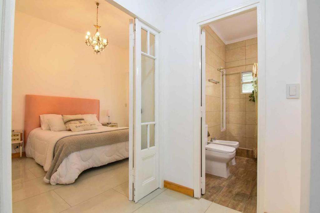 Dpto. En Recoleta: Calido, Proximo Y Confortable Buenos Aires Exterior foto